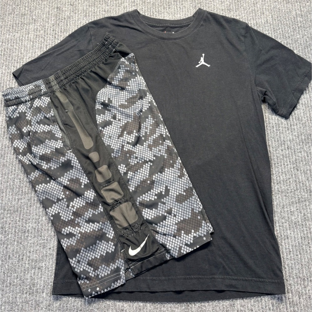 Jordan Boys T-Shirt and Nike Elite Dri-FIT Camo Shorts Set Black Gray XL 13-15Y